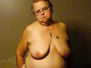 Remaja Curvy Latina  ...