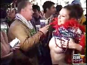 Gadis asia muda memi ...
